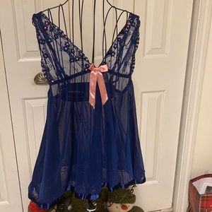 Navy XL beautiful short nightie